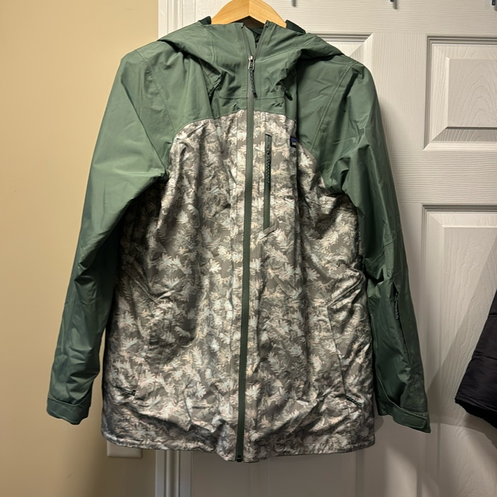 Patagonia Ski Jacket- like new